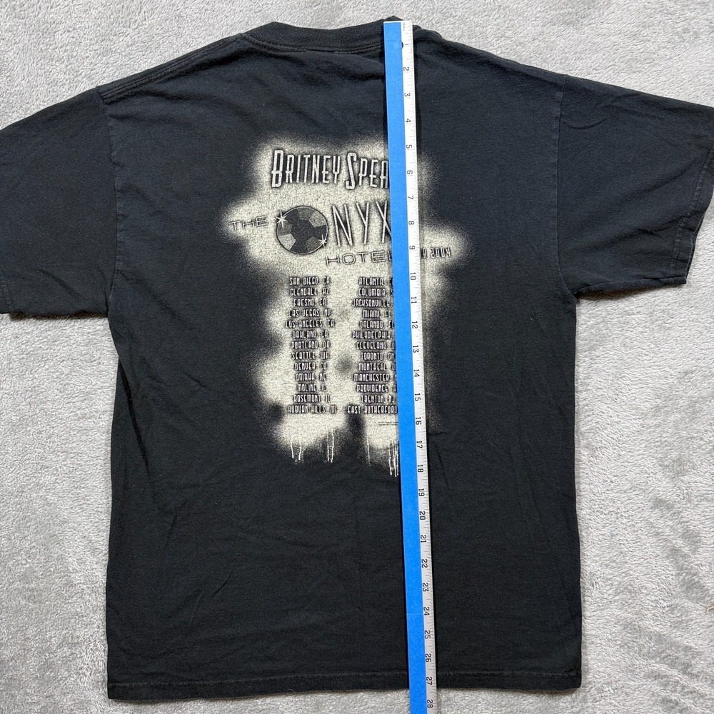 Vintage Britney Spears Mens Medium The Onyx Hotel Tour 2004 Dance Tee Y2K Black - Picture 8 of 8